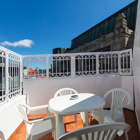 Ático Dúplex con Terrazas Privadas Vigo Centro 2 hab ツ by Rias Baixas Rentals Apartamento *