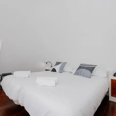 Ático Dúplex con Terrazas Privadas Vigo Centro 2 hab ツ by Rias Baixas Rentals Apartamento