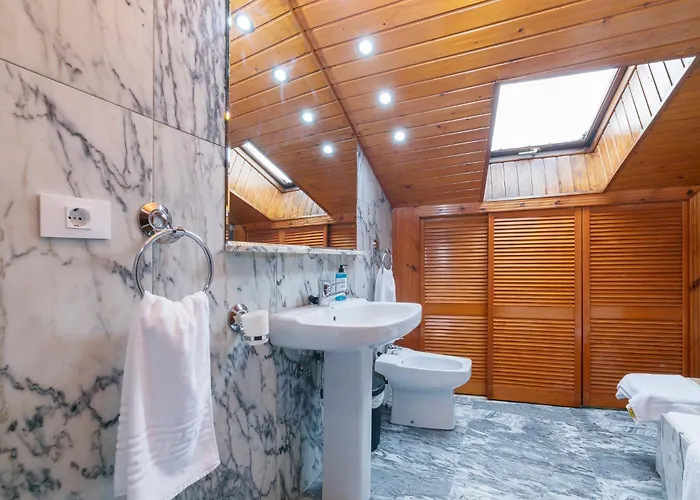 Apartamento ático Con Terrazas Privadas Centro 2 Hab ツ By Rias Baixas Vigo